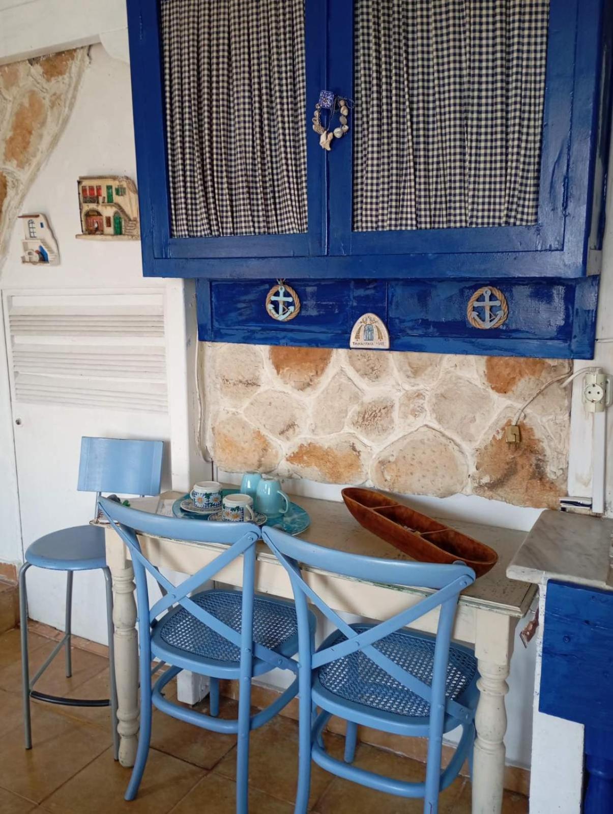 Kynosoura's Sea View Apartment